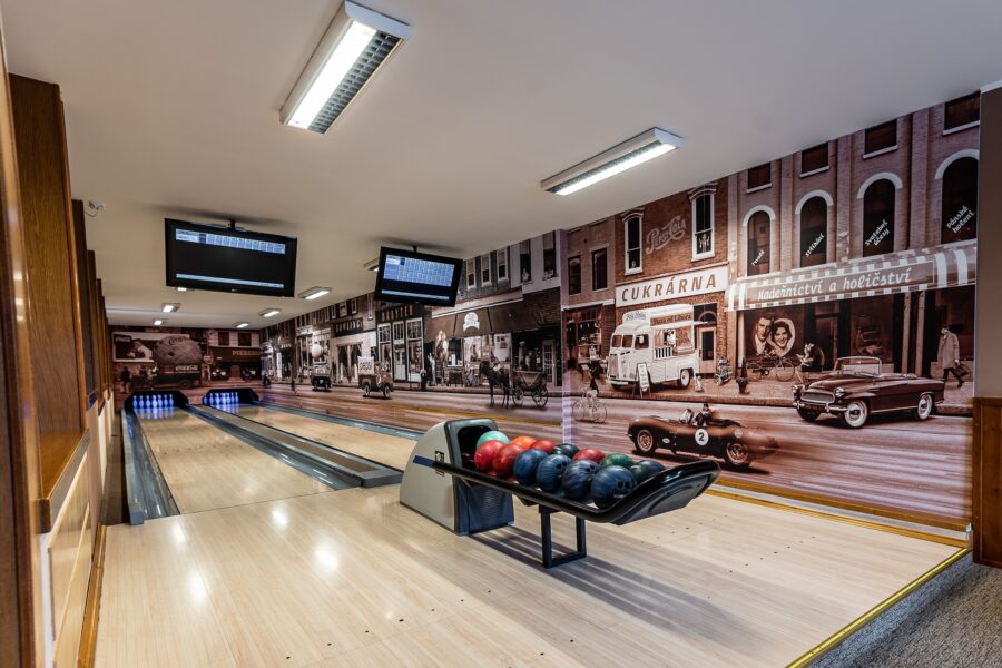 Pizzerie a Bowling Hluk FOTO