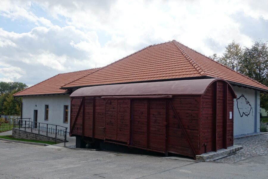 Památník a muzeum Internačního tábora Svatobořice FOTO