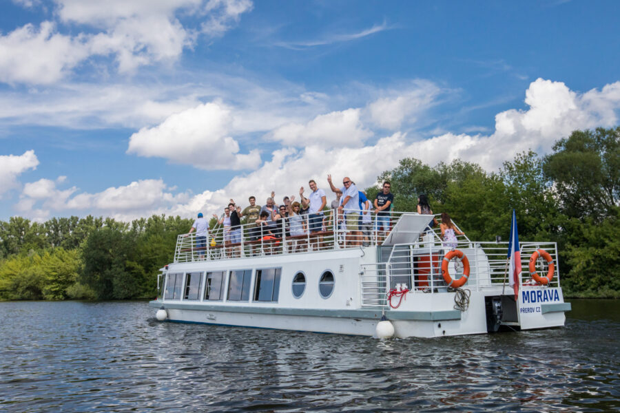 Na kole malebným Podchřibím FOTO