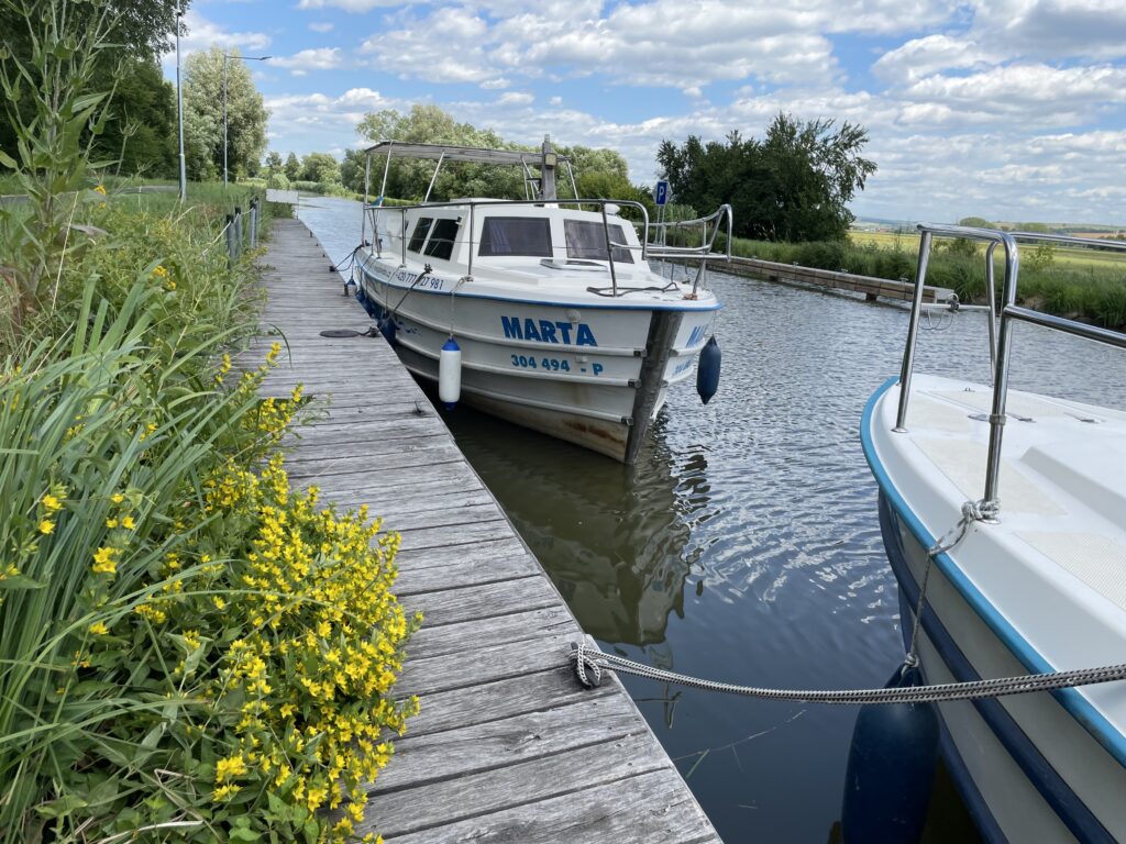 Půjčovna hausbótů Baťův kanál – Huštěnovice