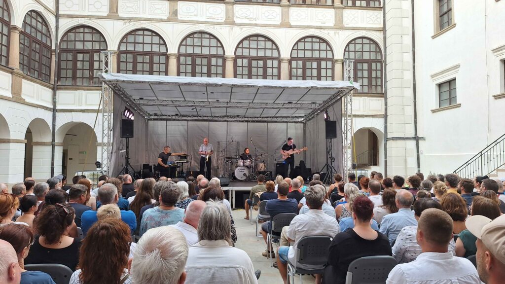 Jazzový koncert: Laco Deczi & Cecula New York