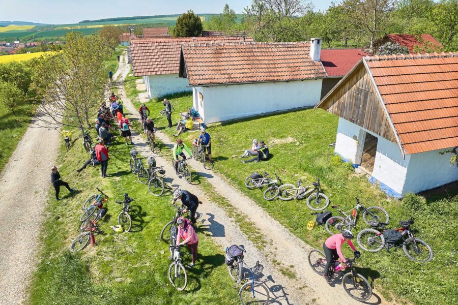 Na kole vinohrady Uherskohradišťska FOTO
