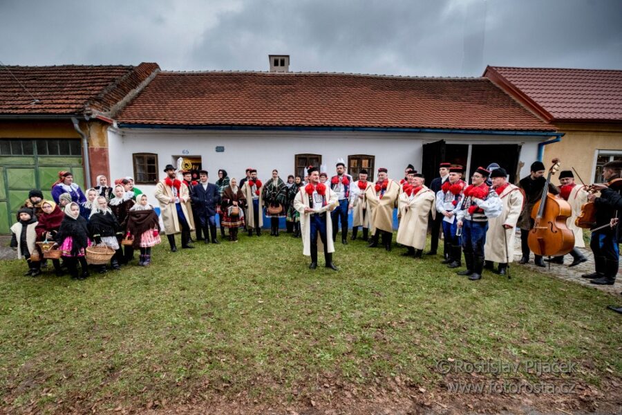 Tradiční Vánoce ve Vlčnově FOTO