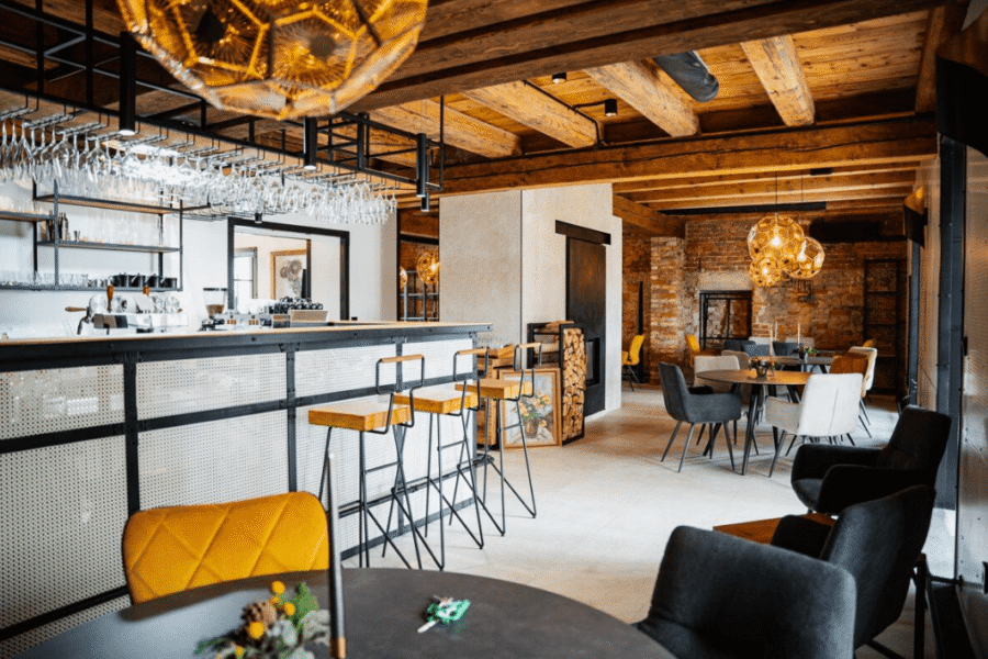 Restaurace Galerie mlýn Žeraviny FOTO