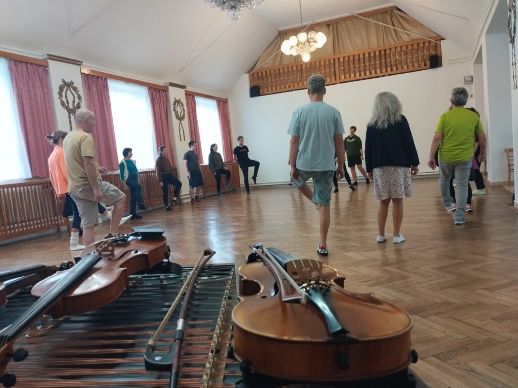 Škola lidových tanců 2025