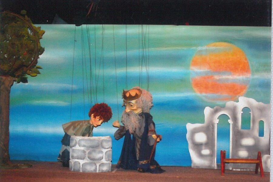 Na nitkách. Loutky Oldřicha Rédy