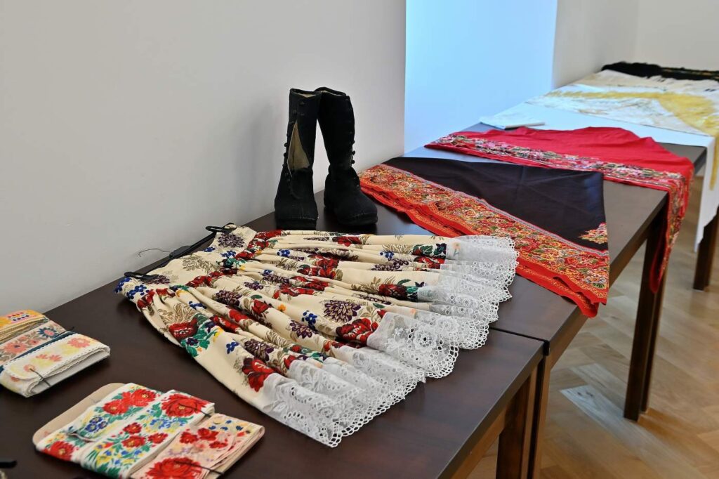 BURZA KROJŮ V&nbsp;HLUKU