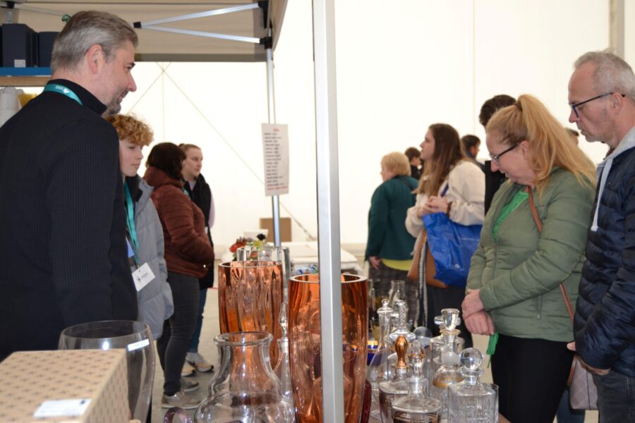 Den otevřených dveří Sklárna Květná 1794 Strání FOTO