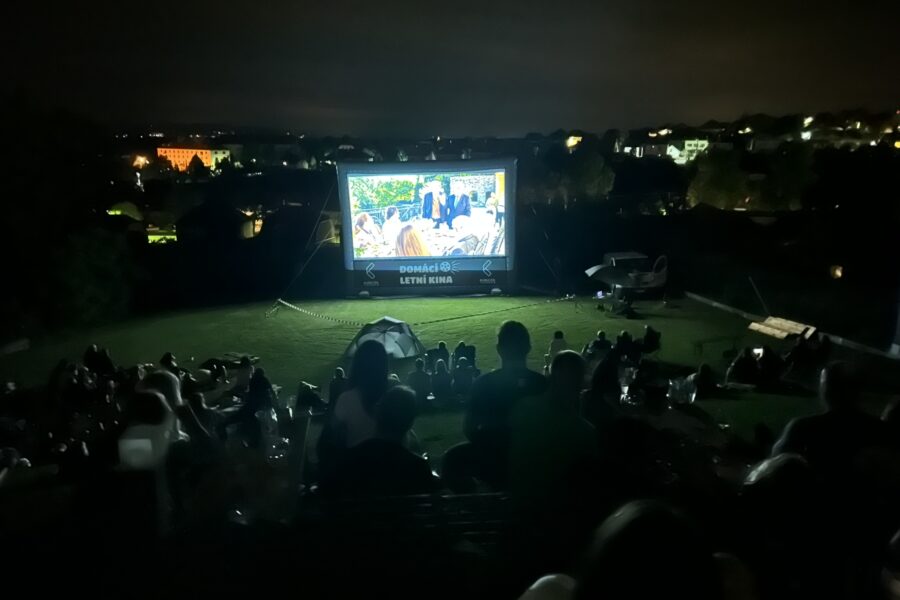 Letní kino ve&nbsp;Vinařství Vaďura – Účastníci zájezdu