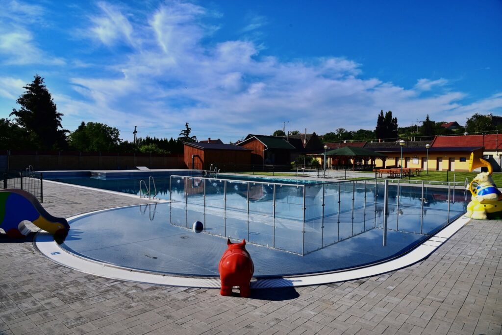 Koupaliště Jalubí
