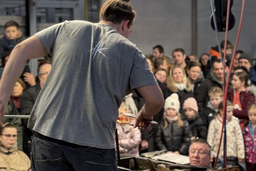 Den otevřených dveří sklárny Květná FOTO